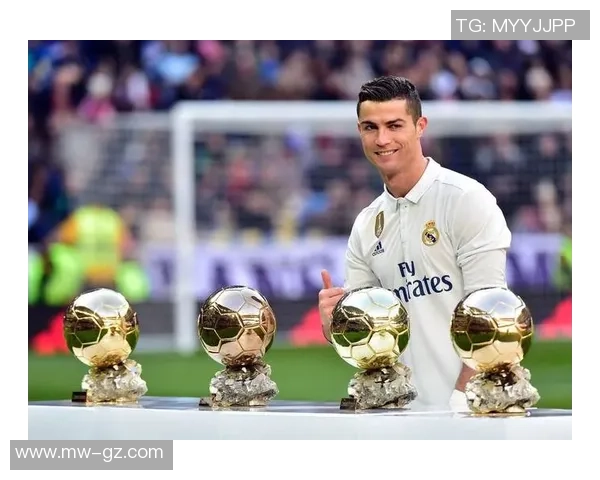 足球天才的崛起与挑战：未来巨星如何突破极限成就传奇