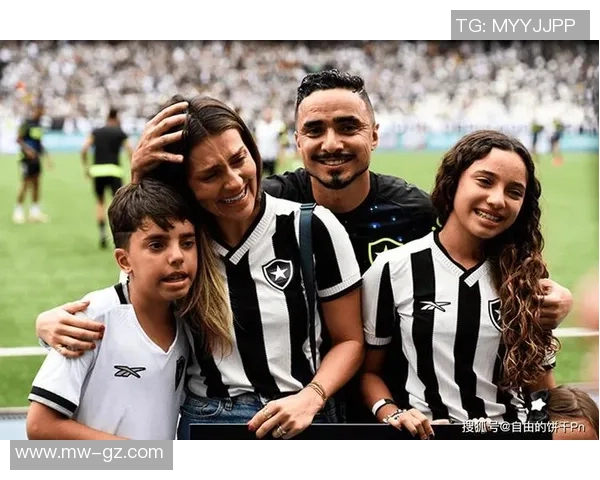 足球传奇谢幕时刻 盘点那些令人动容的退役瞬间